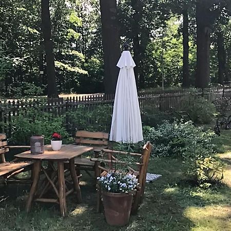 Helenes Ferienwohnung Auf Dem Bauernhof - Lausitzer Seenland Lauta ภายนอก รูปภาพ